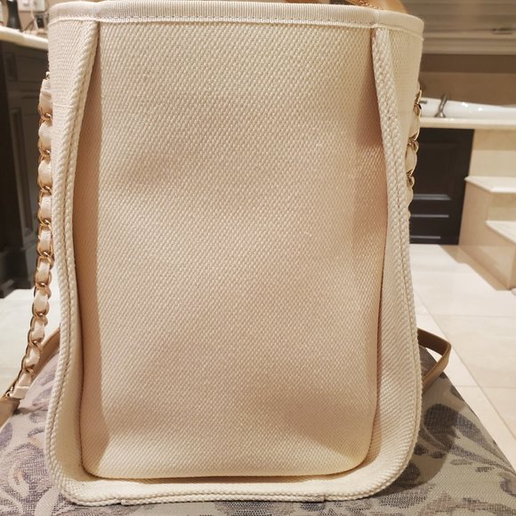 Chanel Deauville Tote - Picture 16 of 17